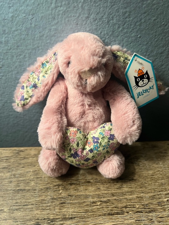 Jellycat Other - Jellycat Blossom Tulip Heart Bunny Retired NWT Small